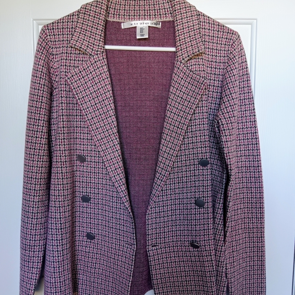 CLEARANCE SALE!! Max Studio Pink and Black Blazer Sz S